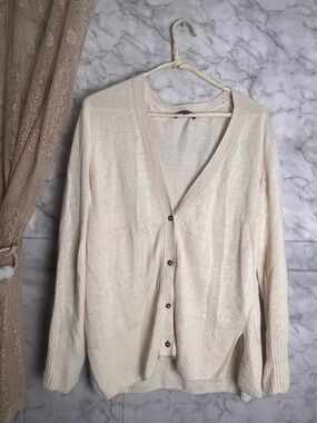 100% Linen Soft Ivory Cream Banana Republic M Spring Cardigan Old Money Coastal